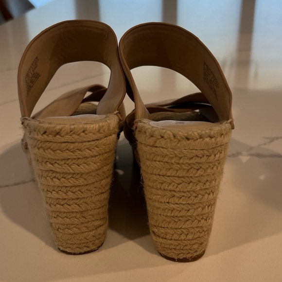 Kenneth Cole Espadrilles SZ 8 “Olivia X Band” - Picture 6 of 9